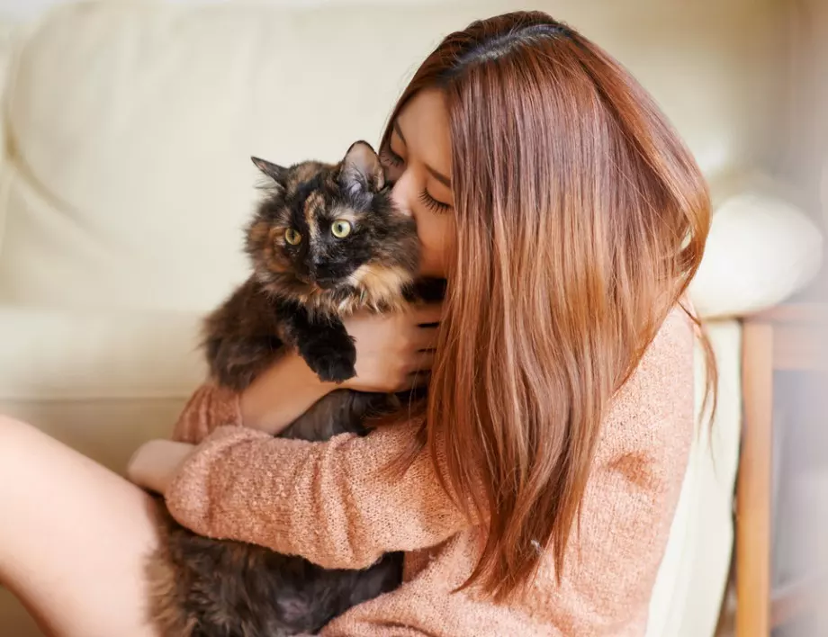  Учени: Контактуването с котка предпазва от тези неприятни заболявания