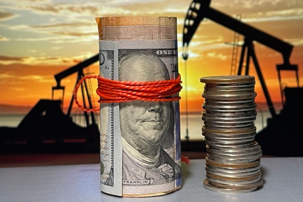 На волне банковского кризиса цены на нефть могут просесть, но потом опять начнут расти из-за дефицита сырья. / Сергей Михеев / РГ