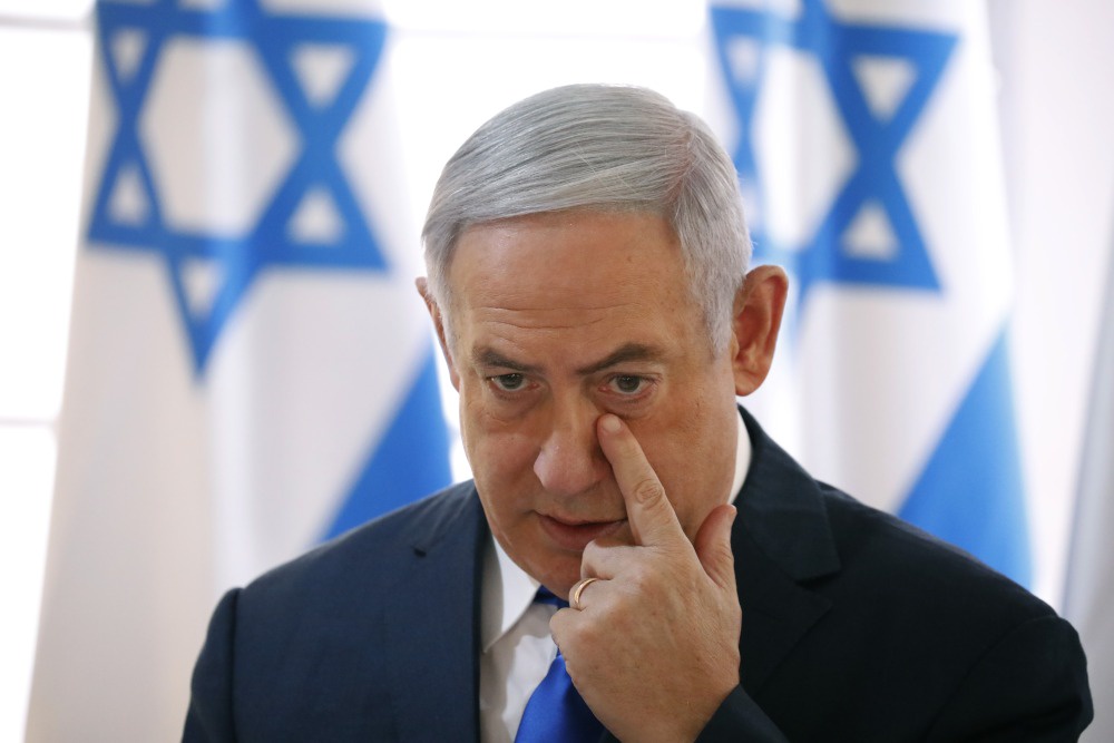 Визит Нетаньяху в Белый дом отложен. В США рассчитывают, что израильский премьер подаст в отставку. / EPA