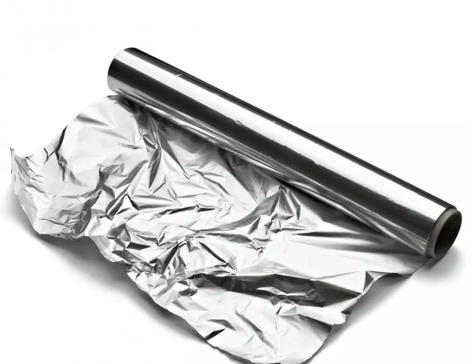 Как да не използвате алуминиево фолио в кухнята: Трябва да знаете това