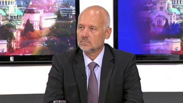 Поредна сенчеста обществена поръчка за колосалната сума от 400 млн. лв. Замесен ли е Тагарев в купуването на 3D радари за изтребителите?